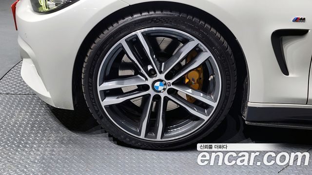 BMW 4-Series 420i M Sport Coupe