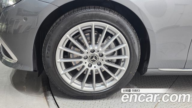 Mercedes-Benz E-Class E250 Exclusive