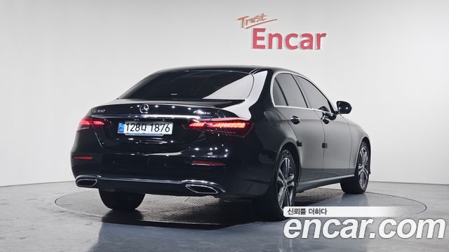Mercedes-Benz E-Class E350 4MATIC Avantgarde