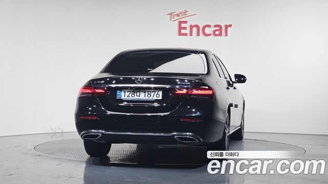 Mercedes-Benz E-Class E350 4MATIC Avantgarde