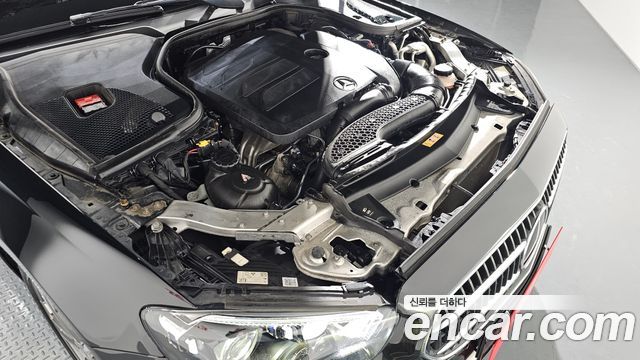 Mercedes-Benz E-Class E350 4MATIC Avantgarde
