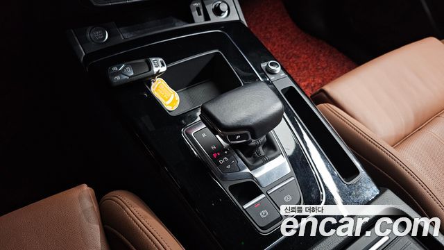 Audi Q5 45 TFSI Quattro Premium
