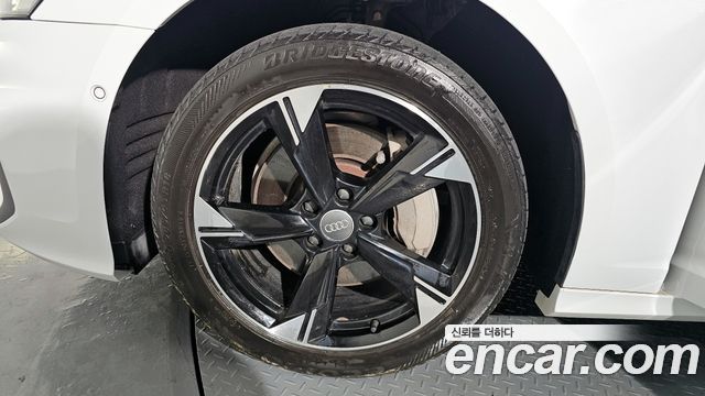 Audi A6 45 TFSI Quattro