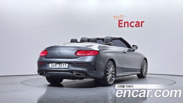 Mercedes-Benz C-Class C200 Cabriolet