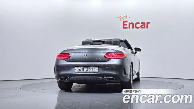 Mercedes-Benz C-Class C200 Cabriolet