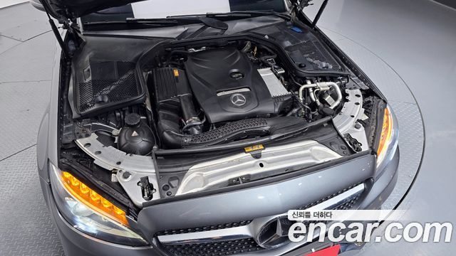 Mercedes-Benz C-Class C200 Cabriolet