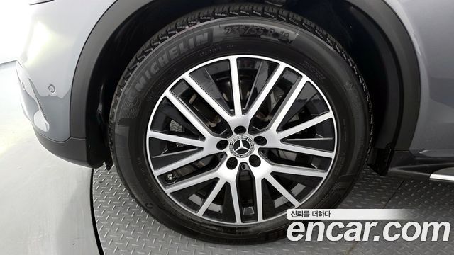 Mercedes-Benz GLC-Class GLC300 4MATIC