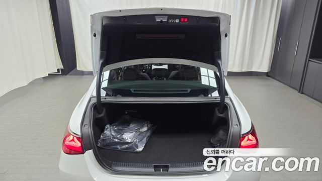 Mercedes-Benz E-Class AMG E53e 4MATIC+