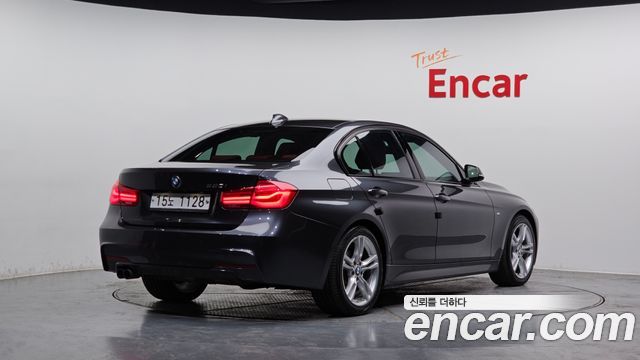 BMW 3-Series 330i M Sport