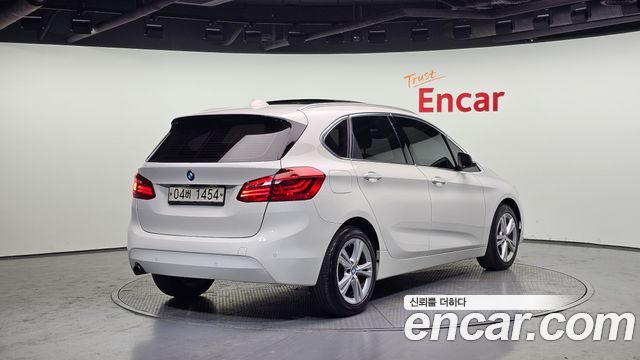 BMW 2-Series Joy