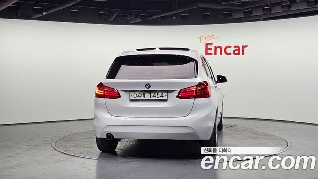 BMW 2-Series Joy