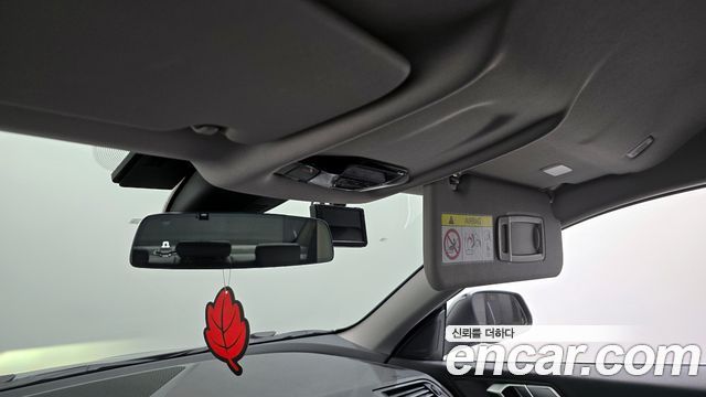 BMW 2-Series 220i Advantage