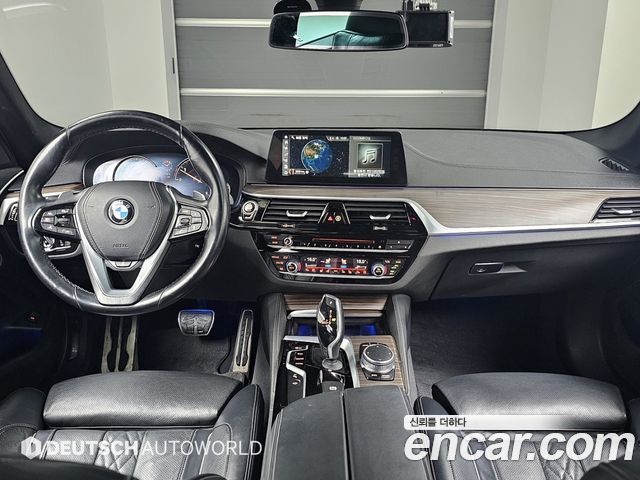 BMW 5-Series 520d xDrive M Sport Package Plus