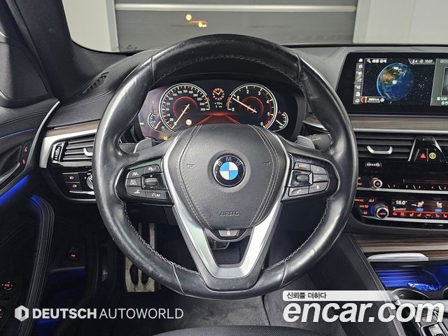 BMW 5-Series 520d xDrive M Sport Package Plus