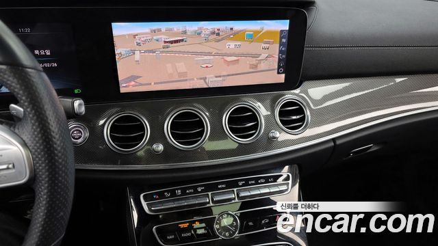 Mercedes-Benz E-Class E350 4MATIC AMG Line