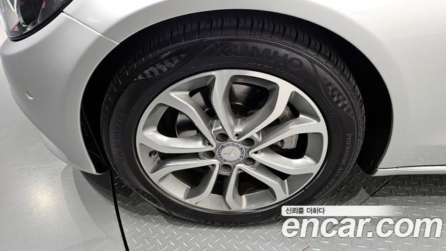 Mercedes-Benz C-Class C220 d Avantgarde