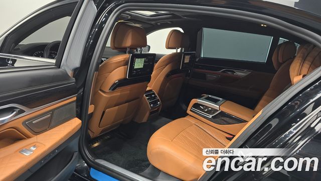 BMW 7-Series 730Ld xDrive M Sport