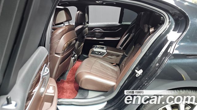 BMW 7-Series 730d xDrive