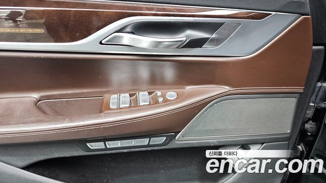 BMW 7-Series 730d xDrive