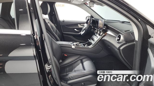 Mercedes-Benz GLC-Class GLC300 4MATIC