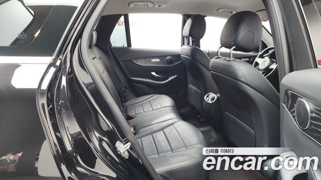 Mercedes-Benz GLC-Class GLC300 4MATIC