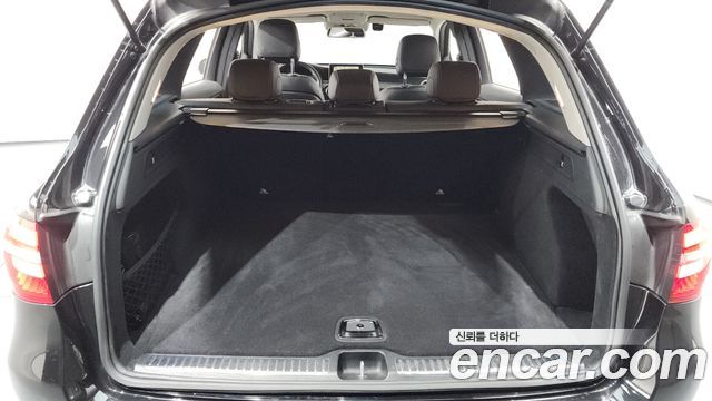 Mercedes-Benz GLC-Class GLC300 4MATIC
