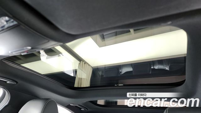 Mercedes-Benz E-Class E350 4MATIC AMG Line