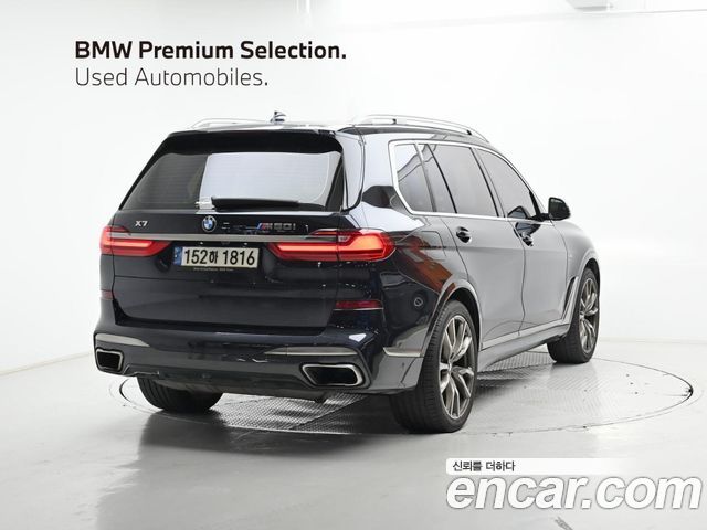 BMW X7 M50i 6STR