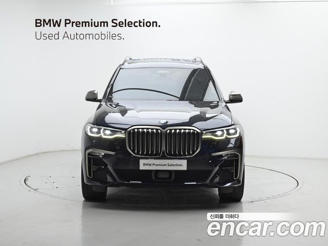 BMW X7 M50i 6STR