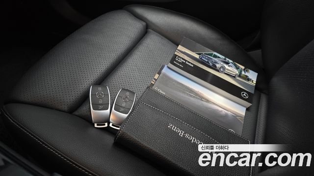 Mercedes-Benz C-Class C200