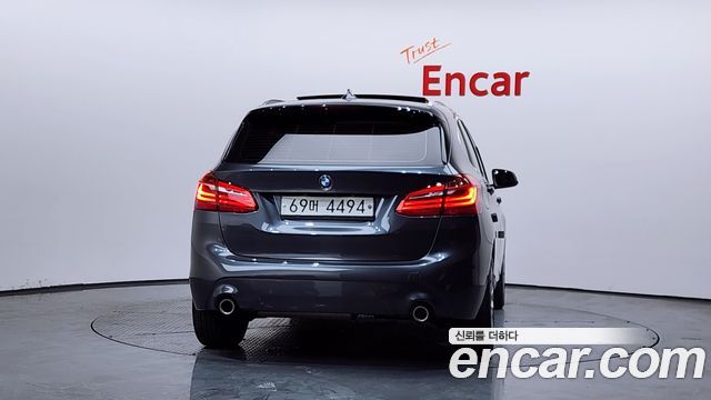 BMW 2-Series Joy