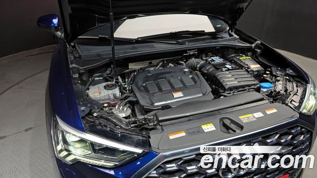 Audi Q3 35 TDI Premium Sportback