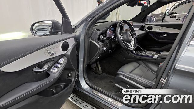 Mercedes-Benz GLC-Class GLC220 d 4MATIC