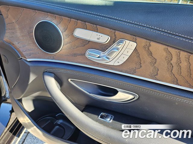 Mercedes-Benz E-Class E220d Exclusive