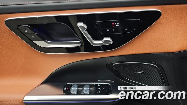 Mercedes-Benz C-Class W206 C300 4MATIC AMG Line
