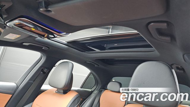 Mercedes-Benz C-Class W206 C300 4MATIC AMG Line