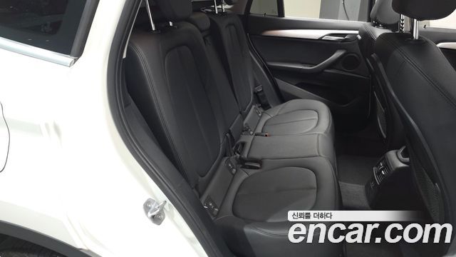 BMW X1 xDrive 20i Advantage