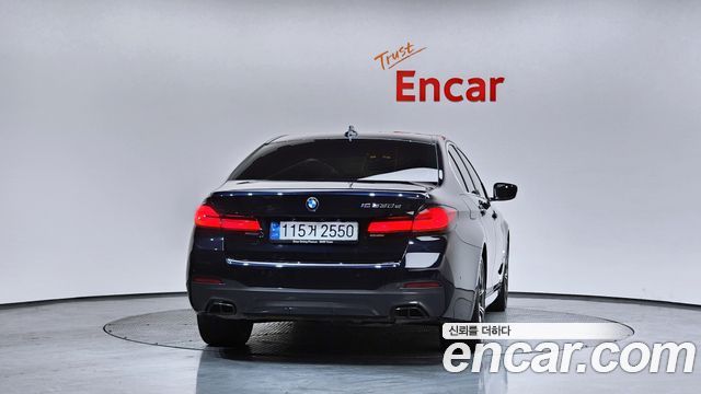 BMW 5-Series 530e M Sport