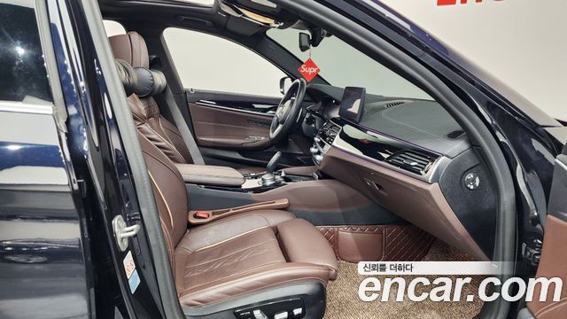 BMW 5-Series 530e M Sport