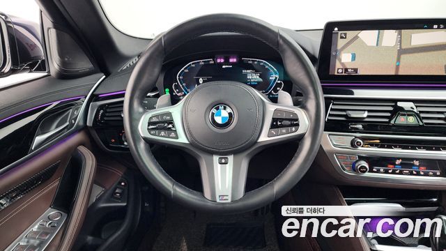 BMW 5-Series 530e M Sport