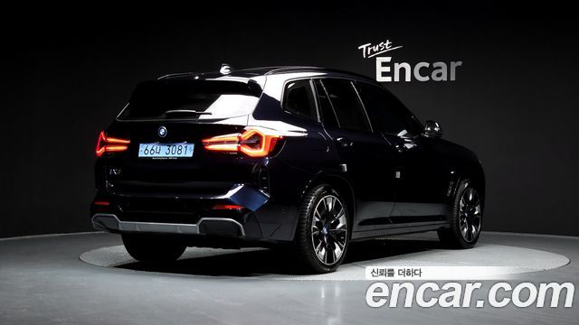 BMW iX3 M Sports