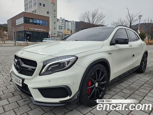 Mercedes-Benz GLA-Class GLA45 AMG 4MATIC