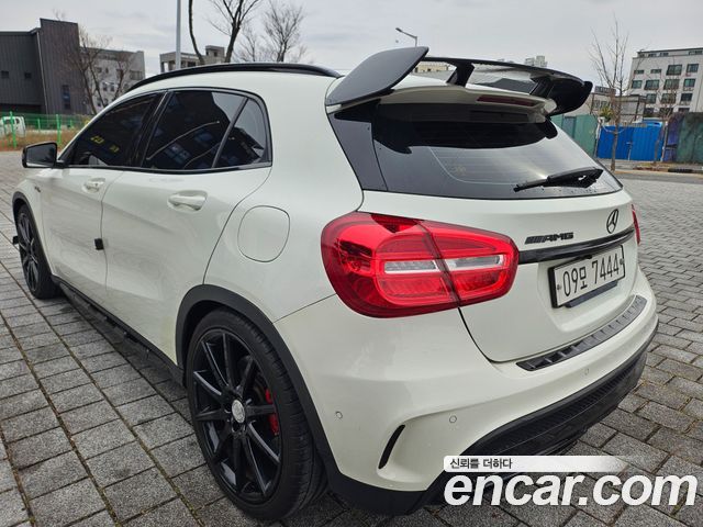 Mercedes-Benz GLA-Class GLA45 AMG 4MATIC