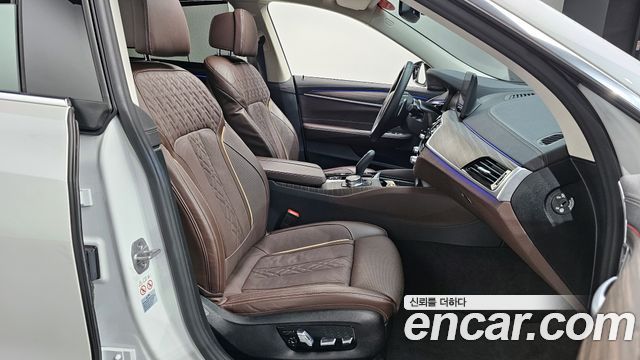 BMW Gran Turismo 630i xDrive Luxury