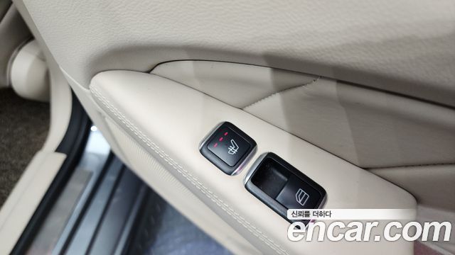 Mercedes-Benz CLS-Class CLS63 AMG 4MATIC