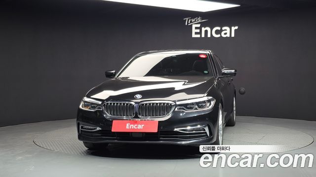 BMW 5-Series 530i xDrive Luxury Plus