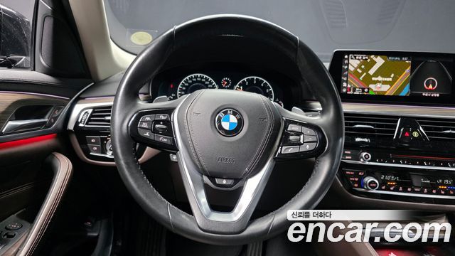 BMW 5-Series 530i xDrive Luxury Plus