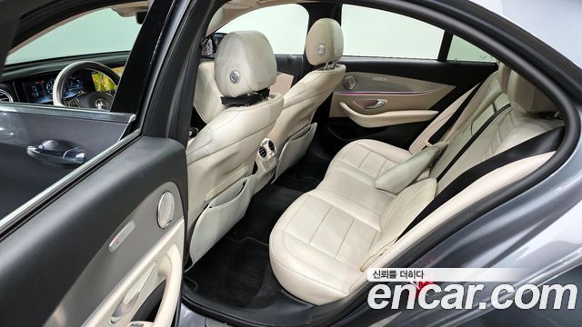 Mercedes-Benz E-Class E300 AMG Line