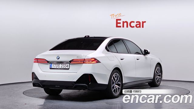 BMW 5-Series 520i M Sport