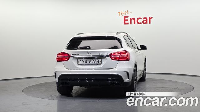 Mercedes-Benz GLA-Class GLA45 AMG 4MATIC